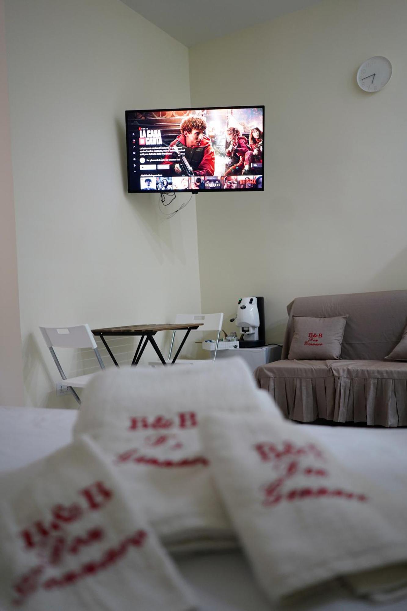 Bed and Breakfast Beb Don Gennaro Neapol Exteriér fotografie