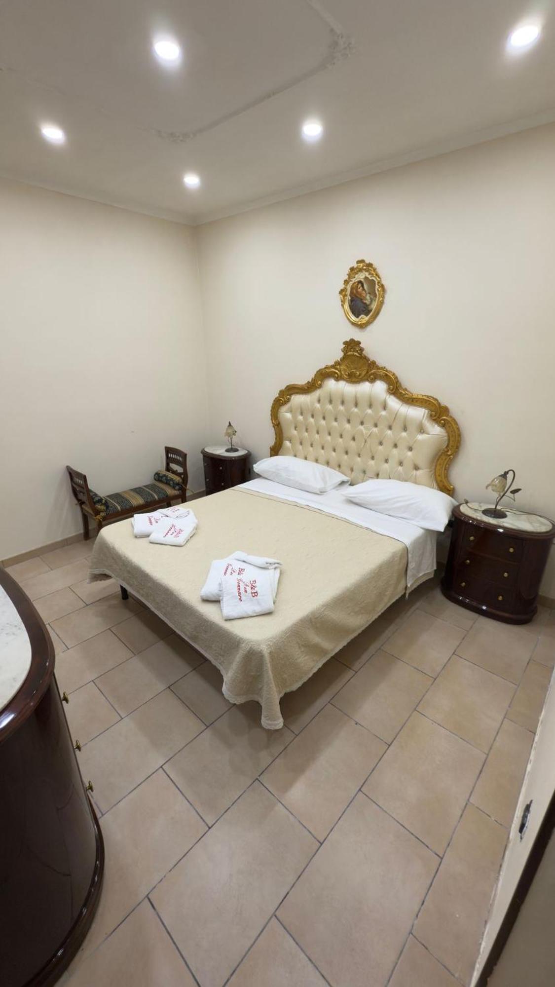 Bed and Breakfast Beb Don Gennaro Neapol Exteriér fotografie